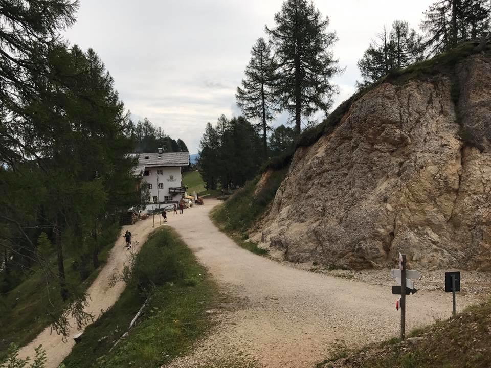 Rifugio Negritella Hotel Поца ди Фаса Екстериор снимка